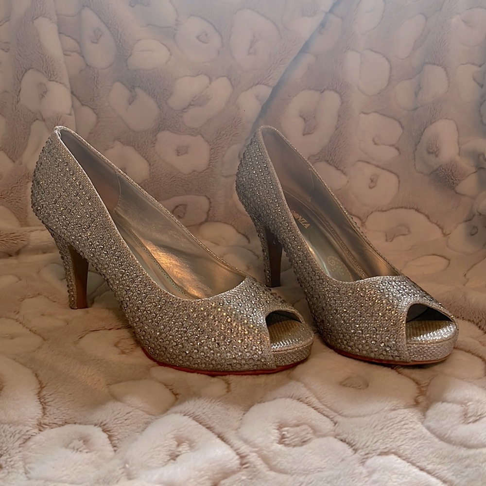 Super Sparkly 3” Heels!